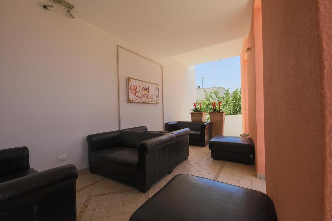 Hotel Corallo Torre Santa Sabina Eksteriør bilde