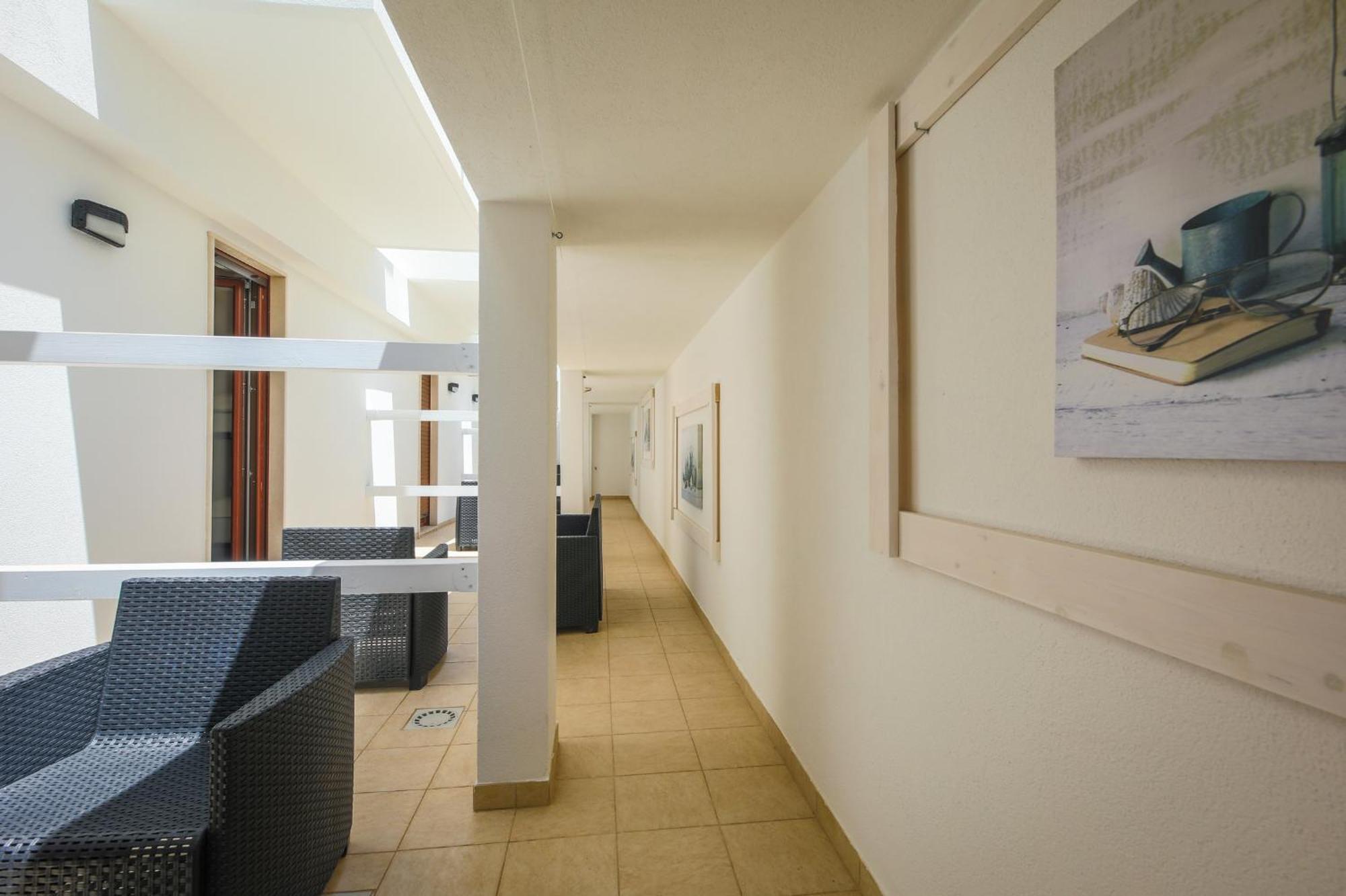 Hotel Corallo Torre Santa Sabina Eksteriør bilde