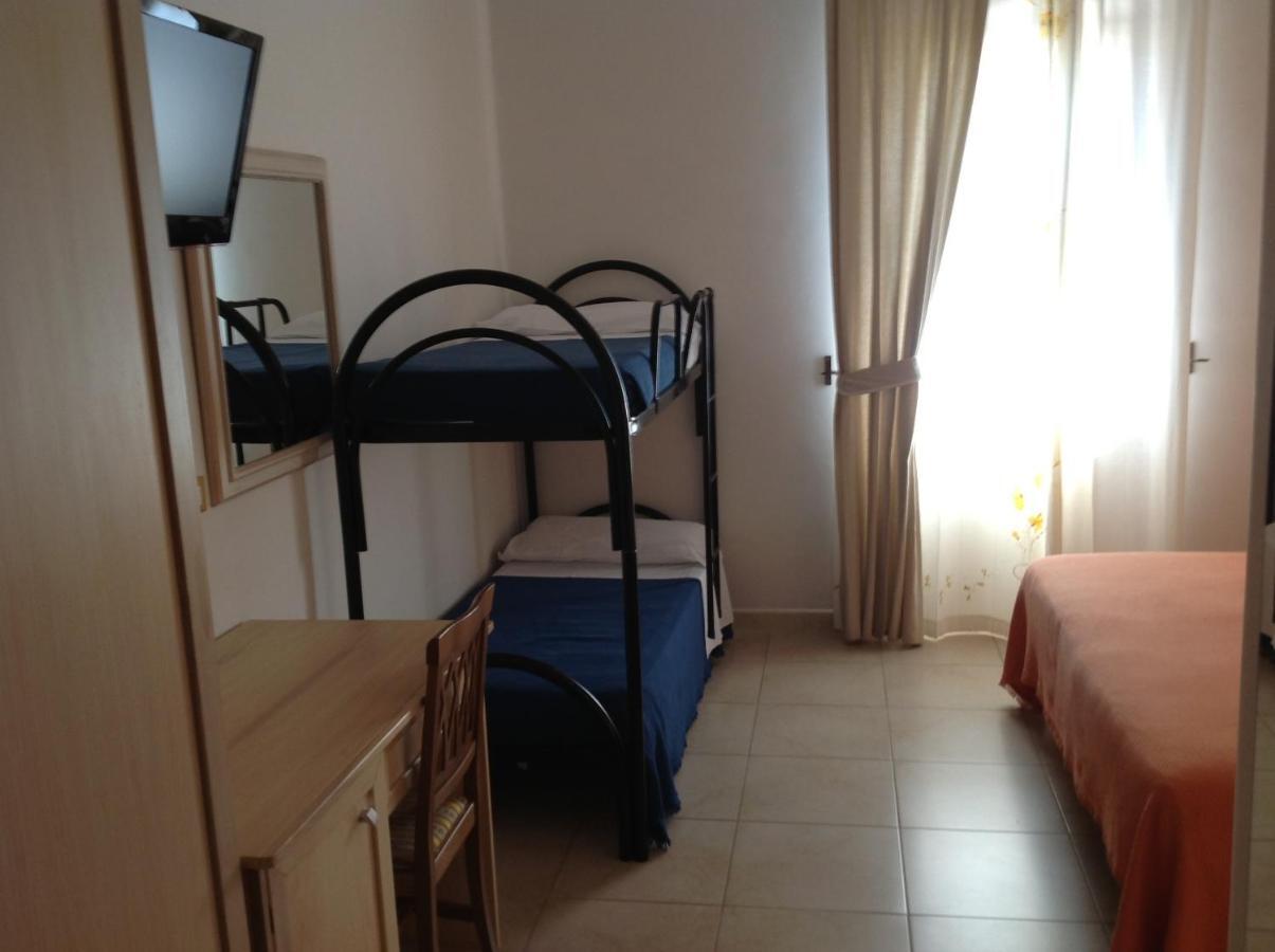 Hotel Corallo Torre Santa Sabina Rom bilde